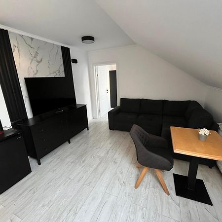 Lira Holiday Apartments Satu Mare Exterior foto